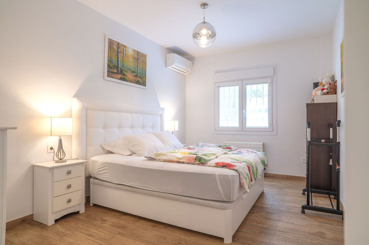 6 Bed Townhouse for sale in Mijas Costa Del Sol, Málaga, Spain