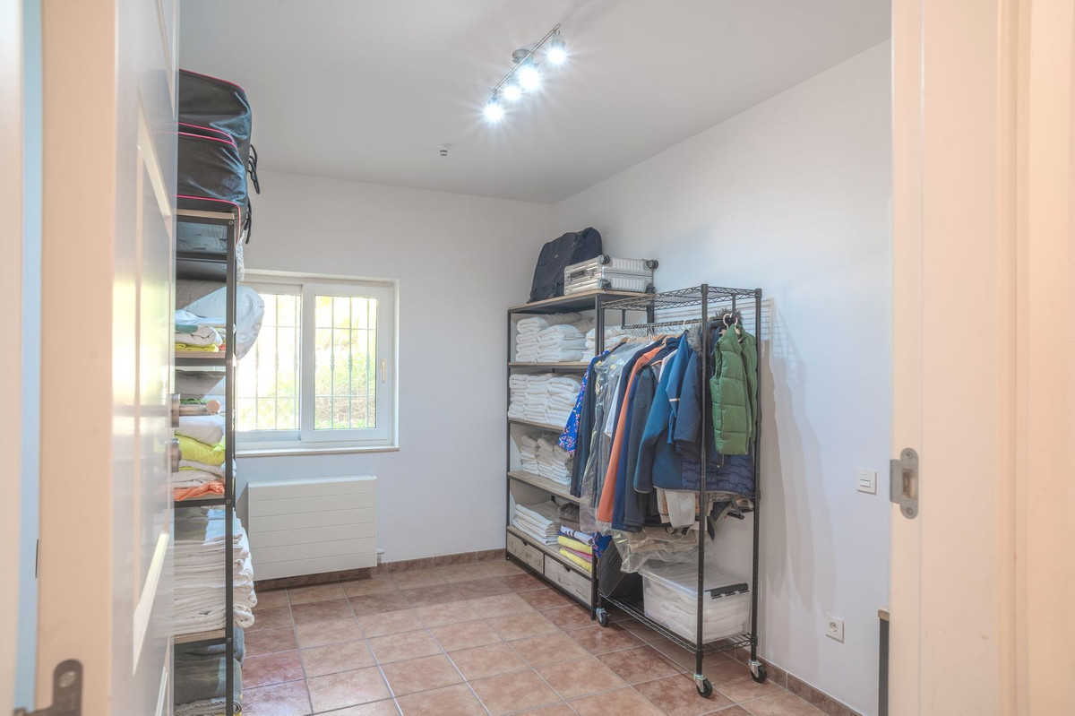 6 Bed Townhouse for sale in Mijas Costa Del Sol, Málaga, Spain