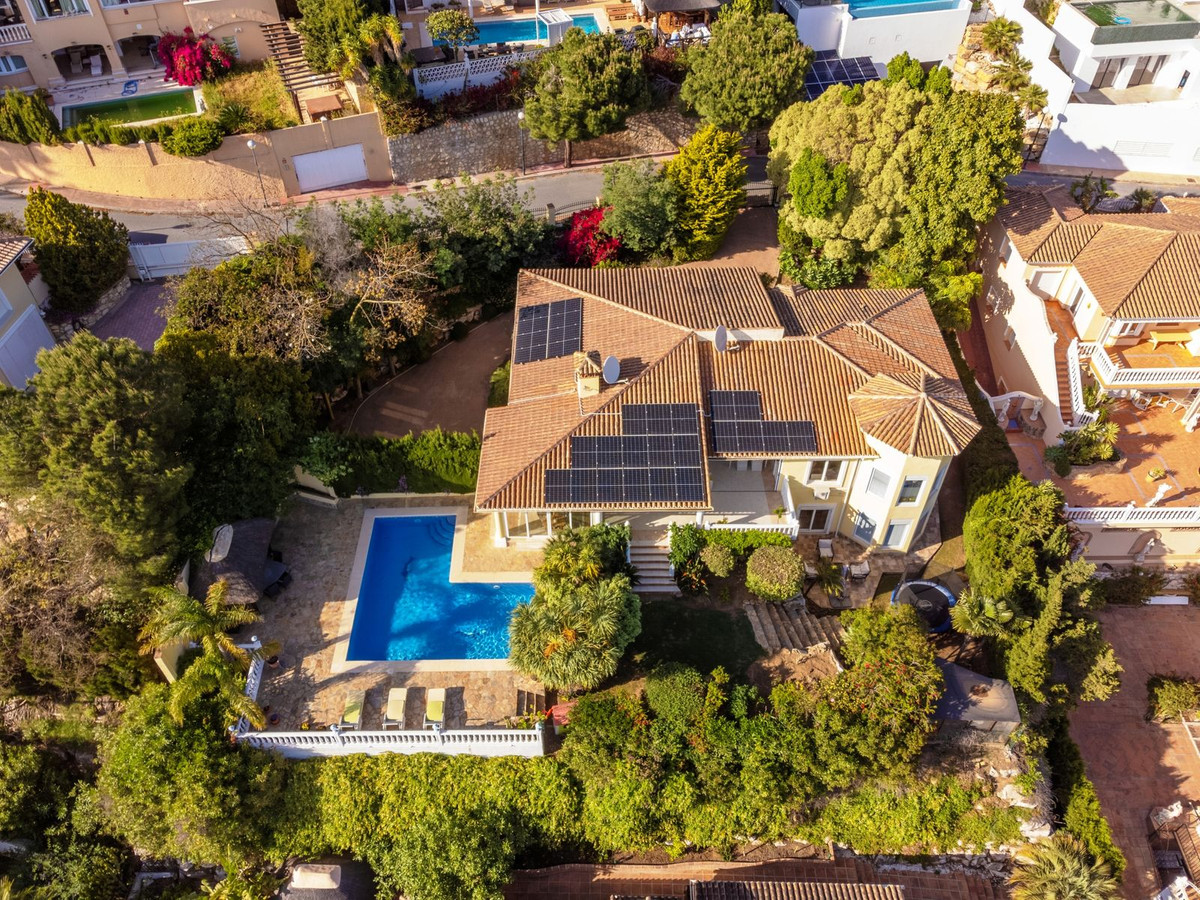 6 Bed Townhouse for sale in Mijas Costa Del Sol, Málaga, Spain