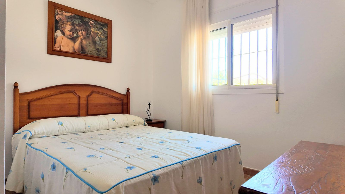 Se vende Finca - Cortijo de 3 dormitorios en Costa Del Sol, Málaga, España