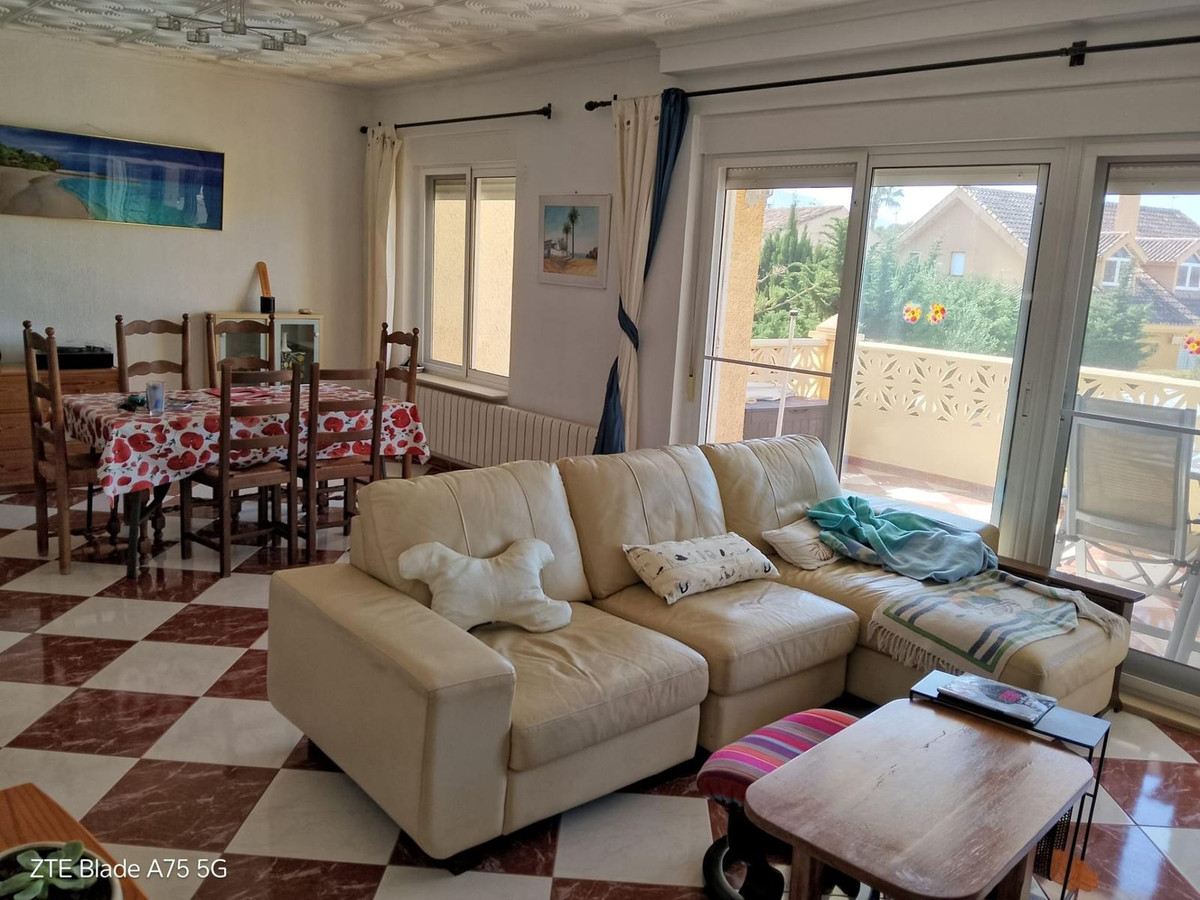 Se vende Villa - Chalet de 4 dormitorios en Costa Calida, Murcia, España