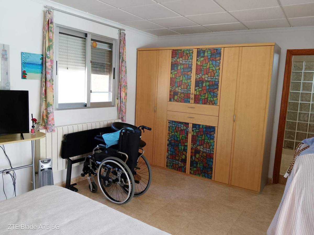 Se vende Villa - Chalet de 4 dormitorios en Costa Calida, Murcia, España