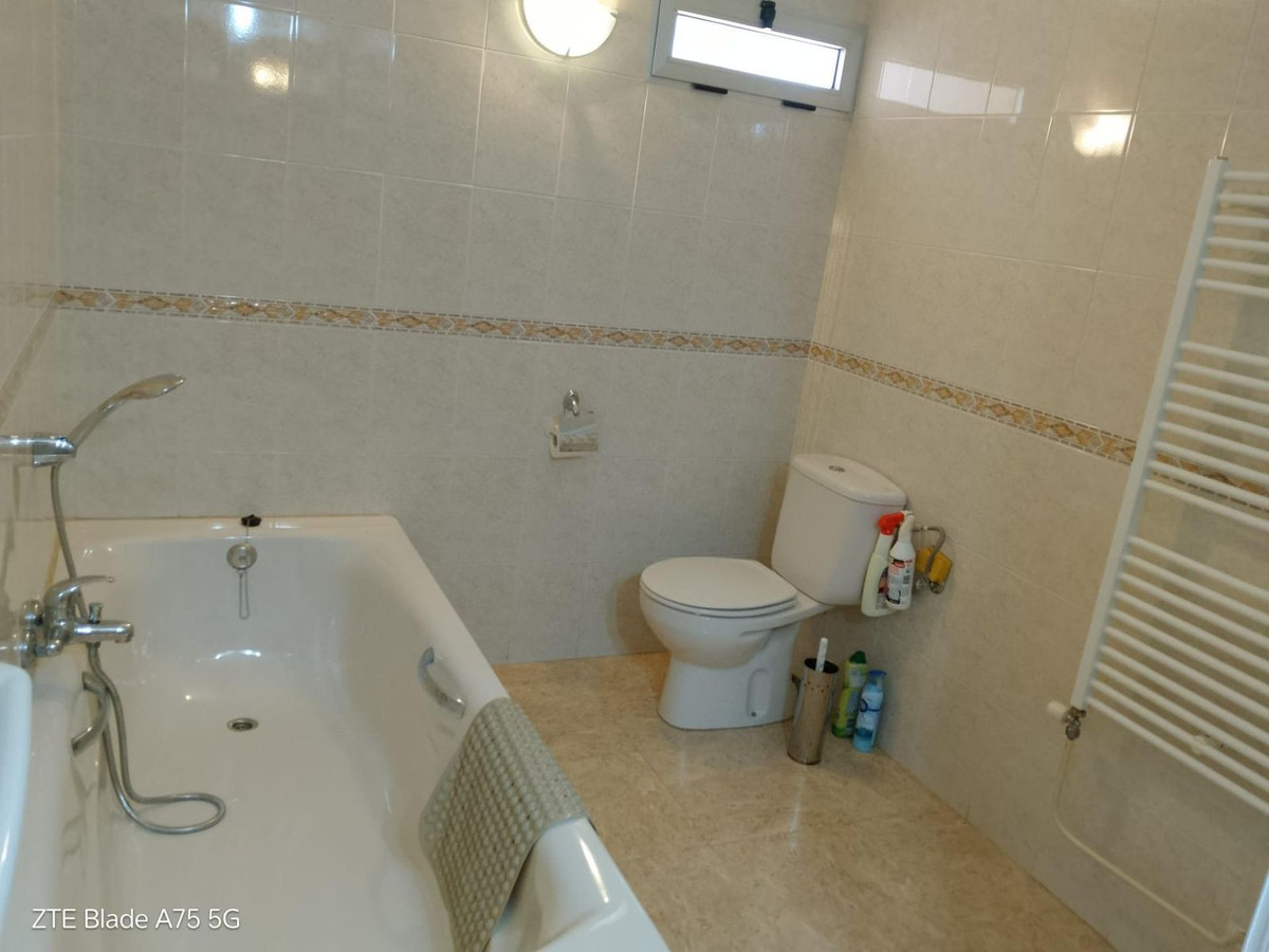 Se vende Villa - Chalet de 4 dormitorios en Costa Calida, Murcia, España