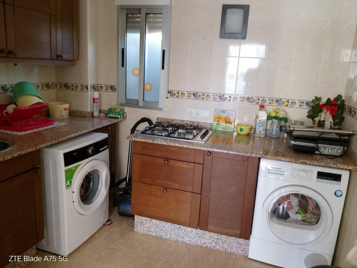 Se vende Villa - Chalet de 4 dormitorios en Costa Calida, Murcia, España