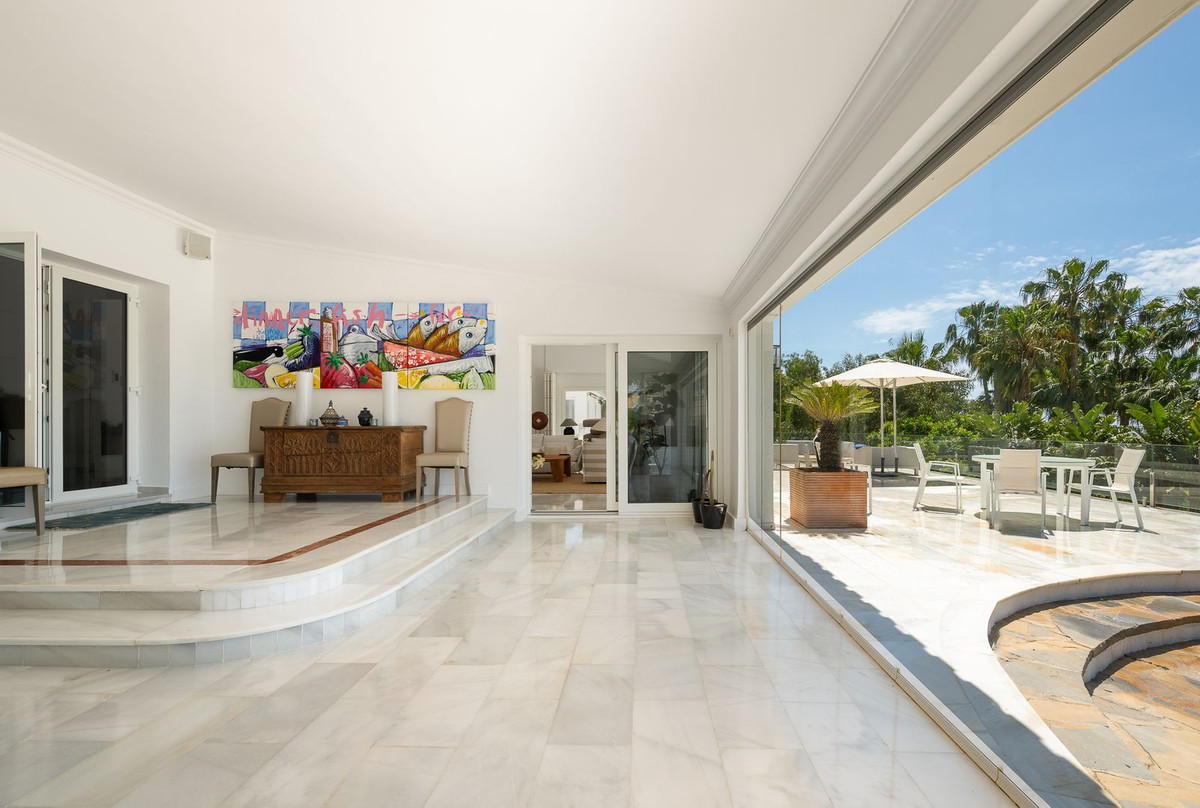 Se vende Villa - Chalet de 7 dormitorios en Costa Del Sol, Málaga, España