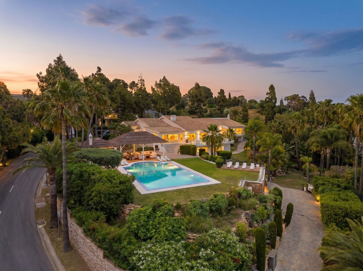 Se vende Villa - Chalet de 7 dormitorios en Costa Del Sol, Málaga, España
