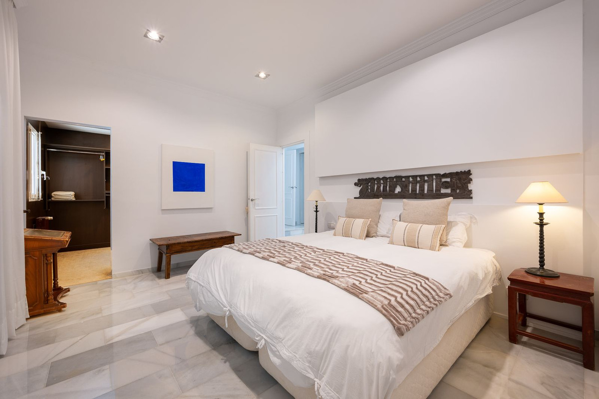 Se vende Villa - Chalet de 7 dormitorios en Costa Del Sol, Málaga, España