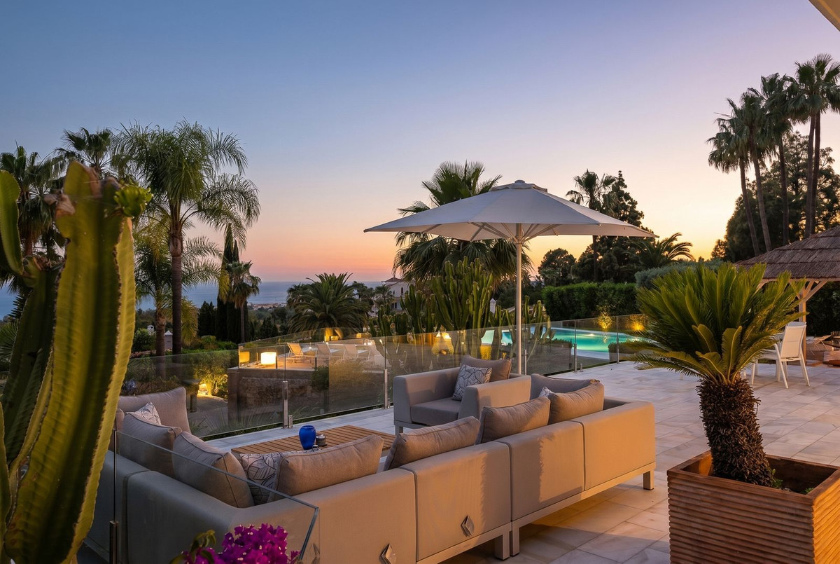 Se vende Villa - Chalet de 7 dormitorios en Costa Del Sol, Málaga, España