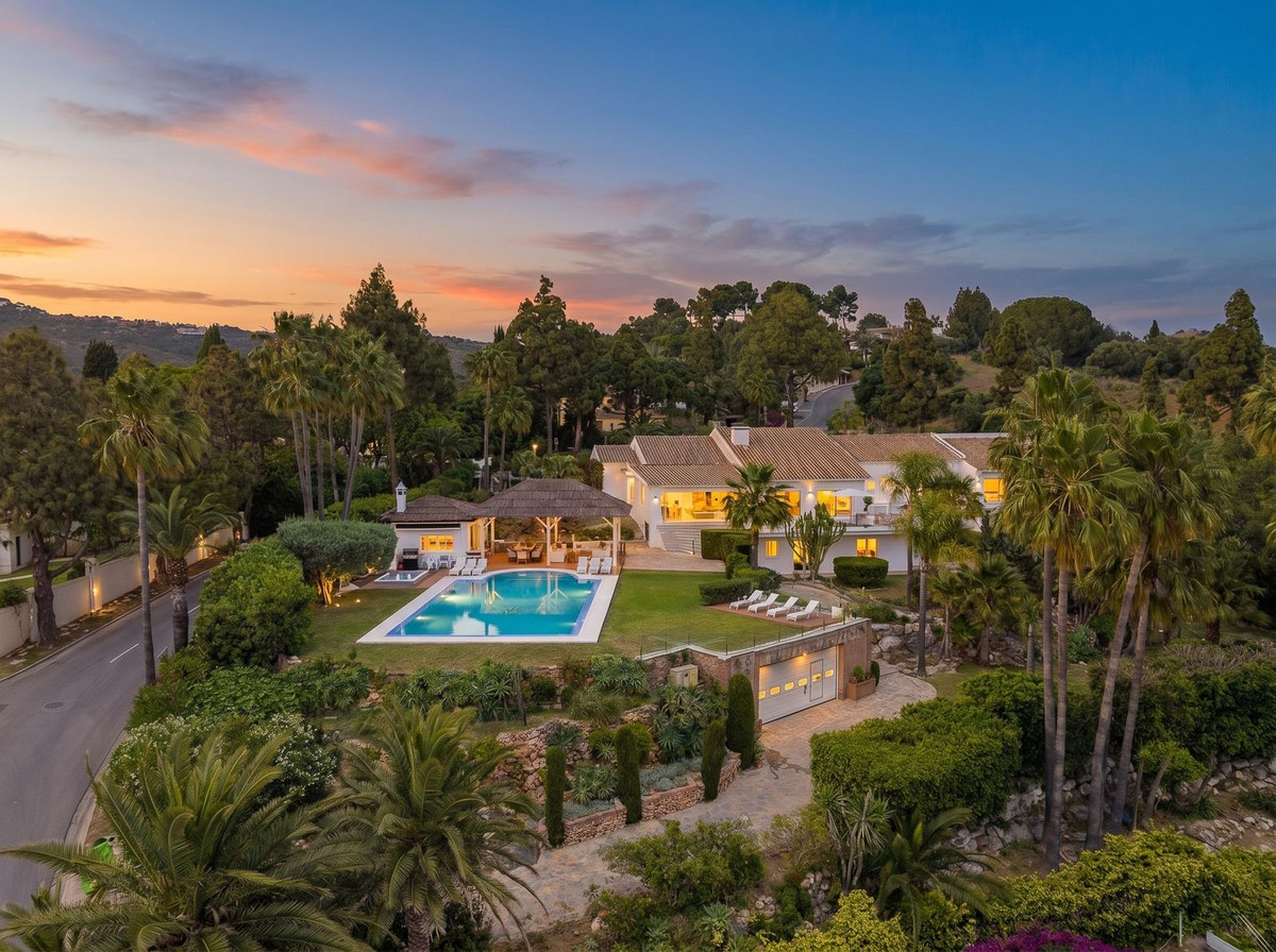 Se vende Villa - Chalet de 7 dormitorios en Costa Del Sol, Málaga, España