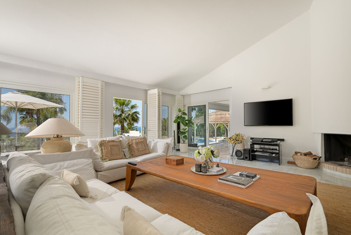 Se vende Villa - Chalet de 7 dormitorios en Costa Del Sol, Málaga, España