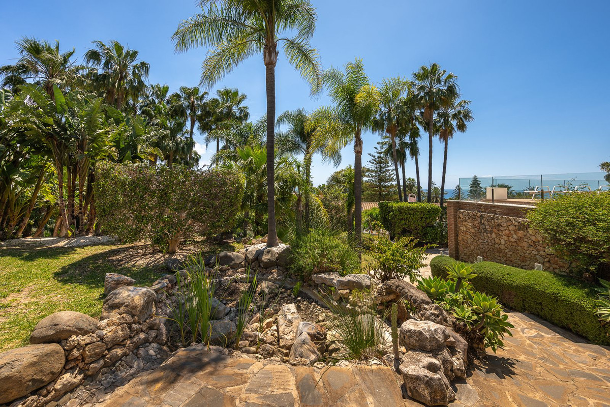 Se vende Villa - Chalet de 7 dormitorios en Costa Del Sol, Málaga, España