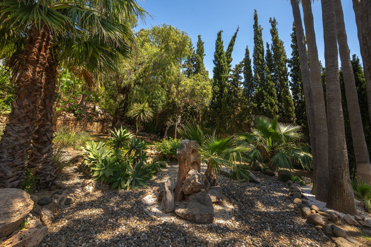 Se vende Villa - Chalet de 7 dormitorios en Costa Del Sol, Málaga, España