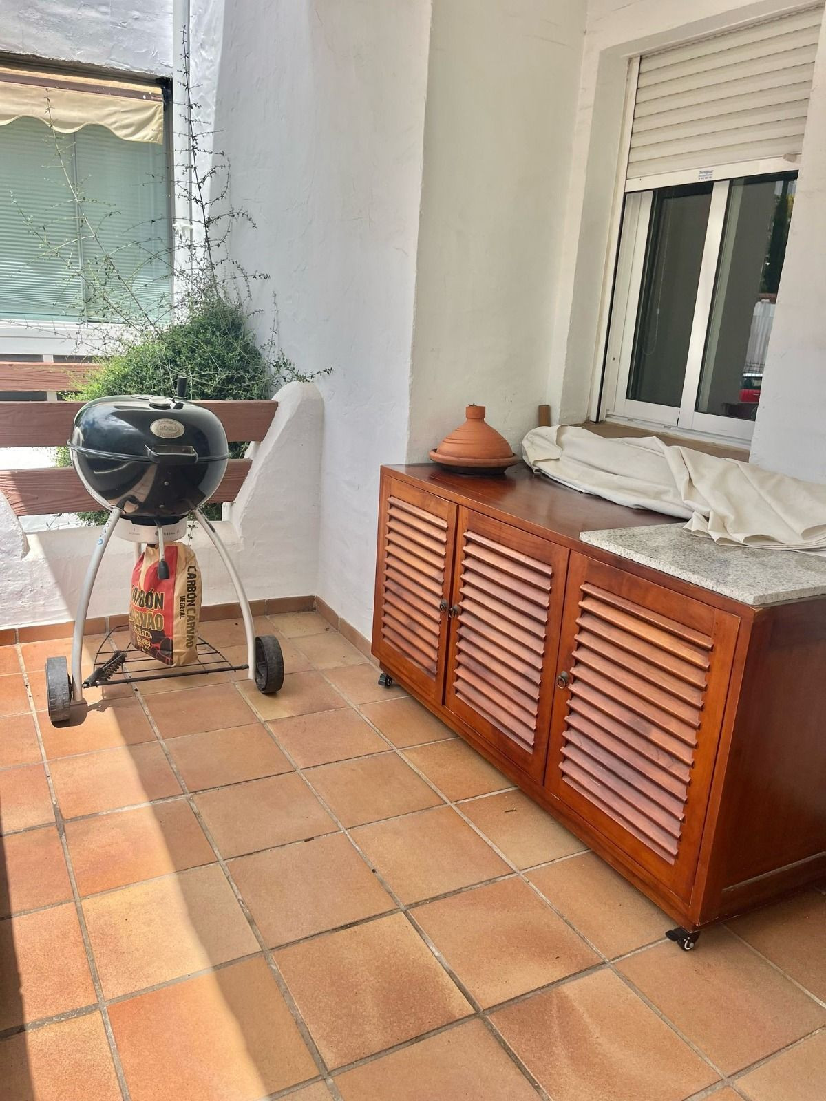2 Bed Apartment for sale in Estepona Costa Del Sol, Málaga, Spain