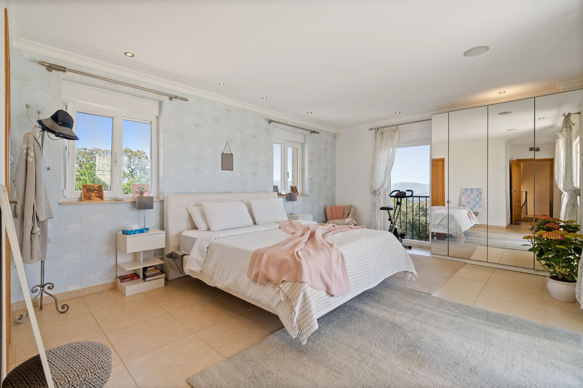 4 Bed Townhouse for sale in Alhaurín El Grande Costa Del Sol, Málaga, Spain