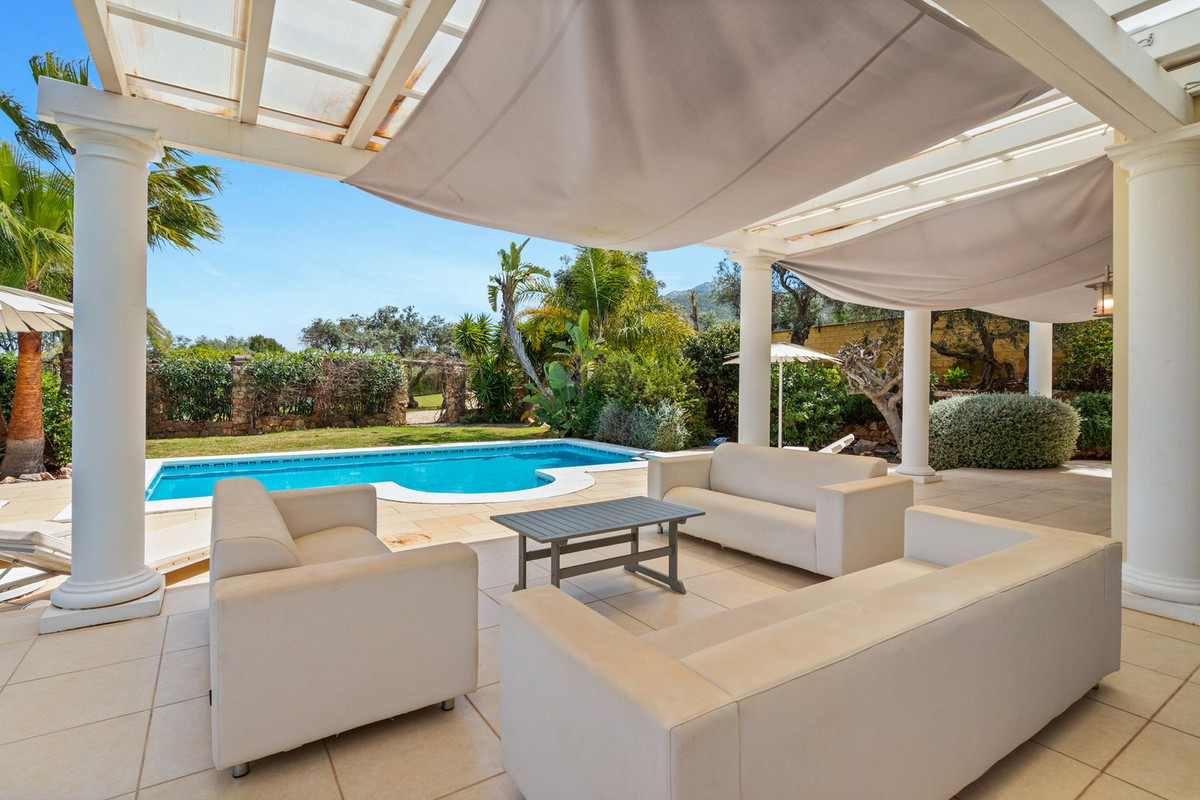 4 Bed Townhouse for sale in Alhaurín El Grande Costa Del Sol, Málaga, Spain