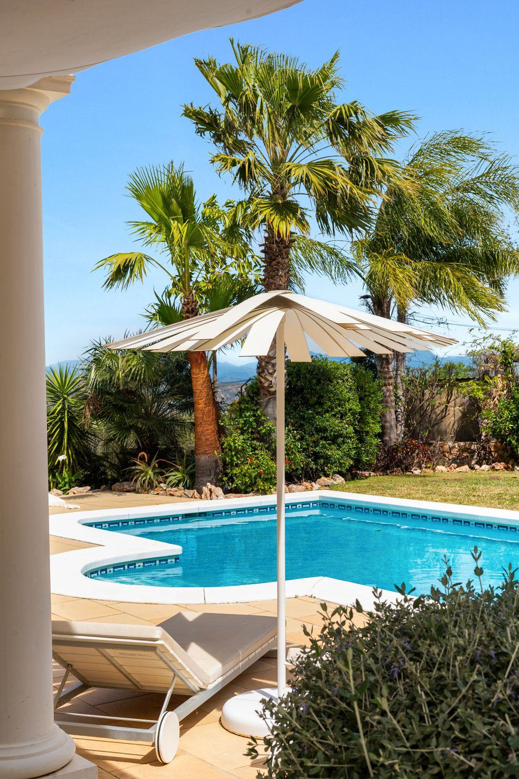 4 Bed Townhouse for sale in Alhaurín El Grande Costa Del Sol, Málaga, Spain