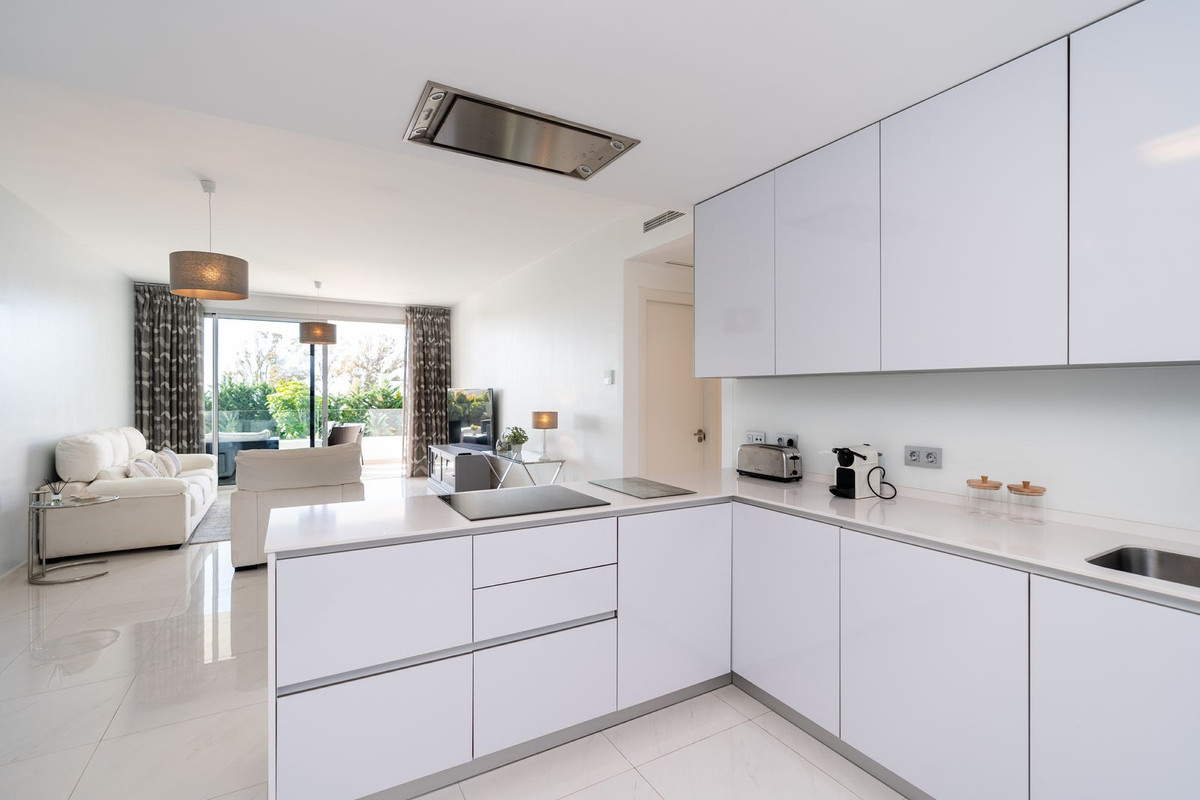 3 Bed Apartment for sale in Bel Air Costa Del Sol, Málaga, Spain
