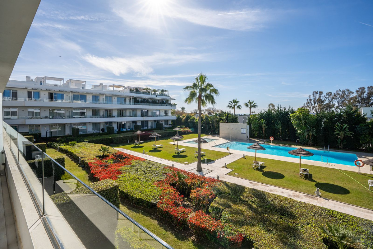 3 Bed Apartment for sale in Bel Air Costa Del Sol, Málaga, Spain