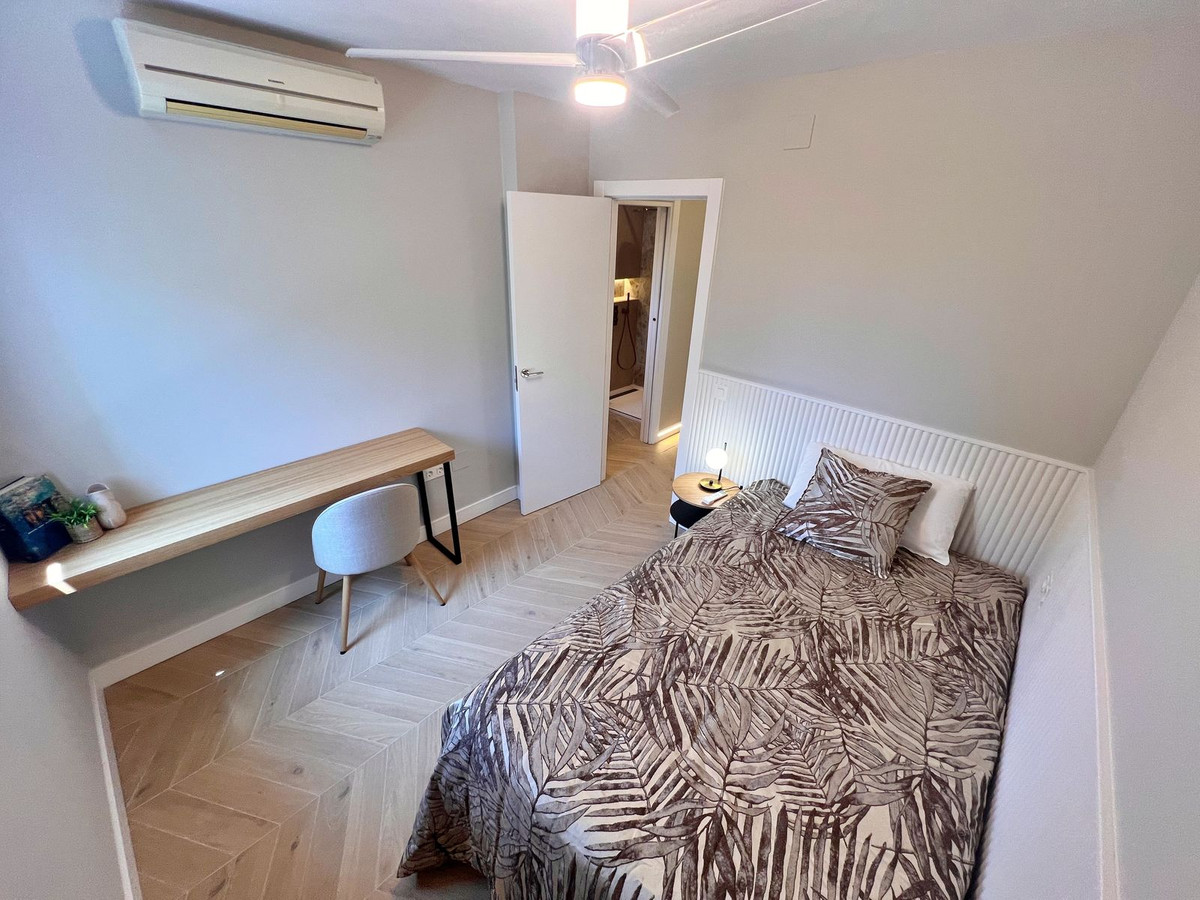 Se vende Villa - Chalet de 5 dormitorios en Costa Del Sol, Málaga, España