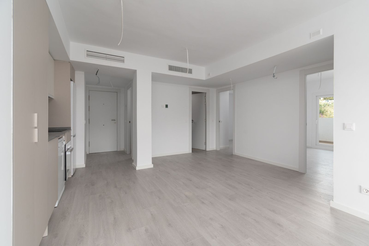 Se vende Apartamento Planta Media de 3 dormitorios en Costa Del Sol, Málaga, España