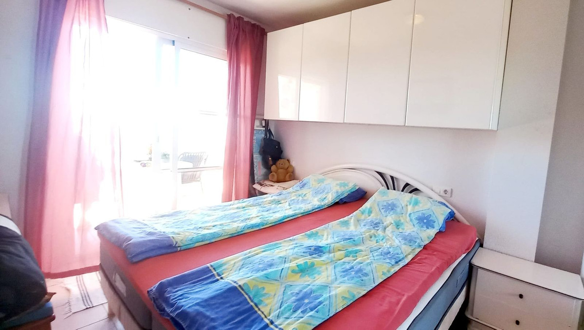 Se vende Apartamento en Planta Última de 1 dormitorios en Costa Del Sol, Málaga, España
