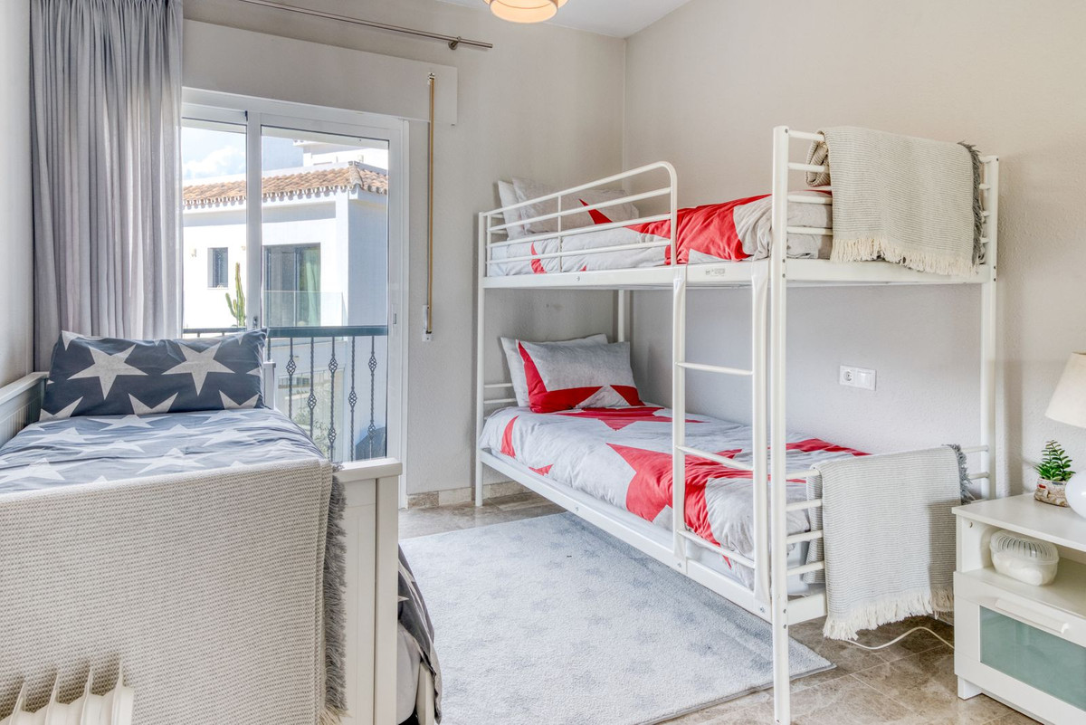4 Bed Townhouse for sale in Calahonda Costa Del Sol, Málaga, Spain