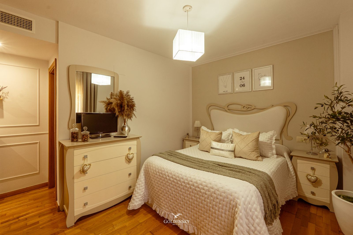 Se vende Apartamento Planta Baja de 3 dormitorios en Costa Del Sol, Málaga, España