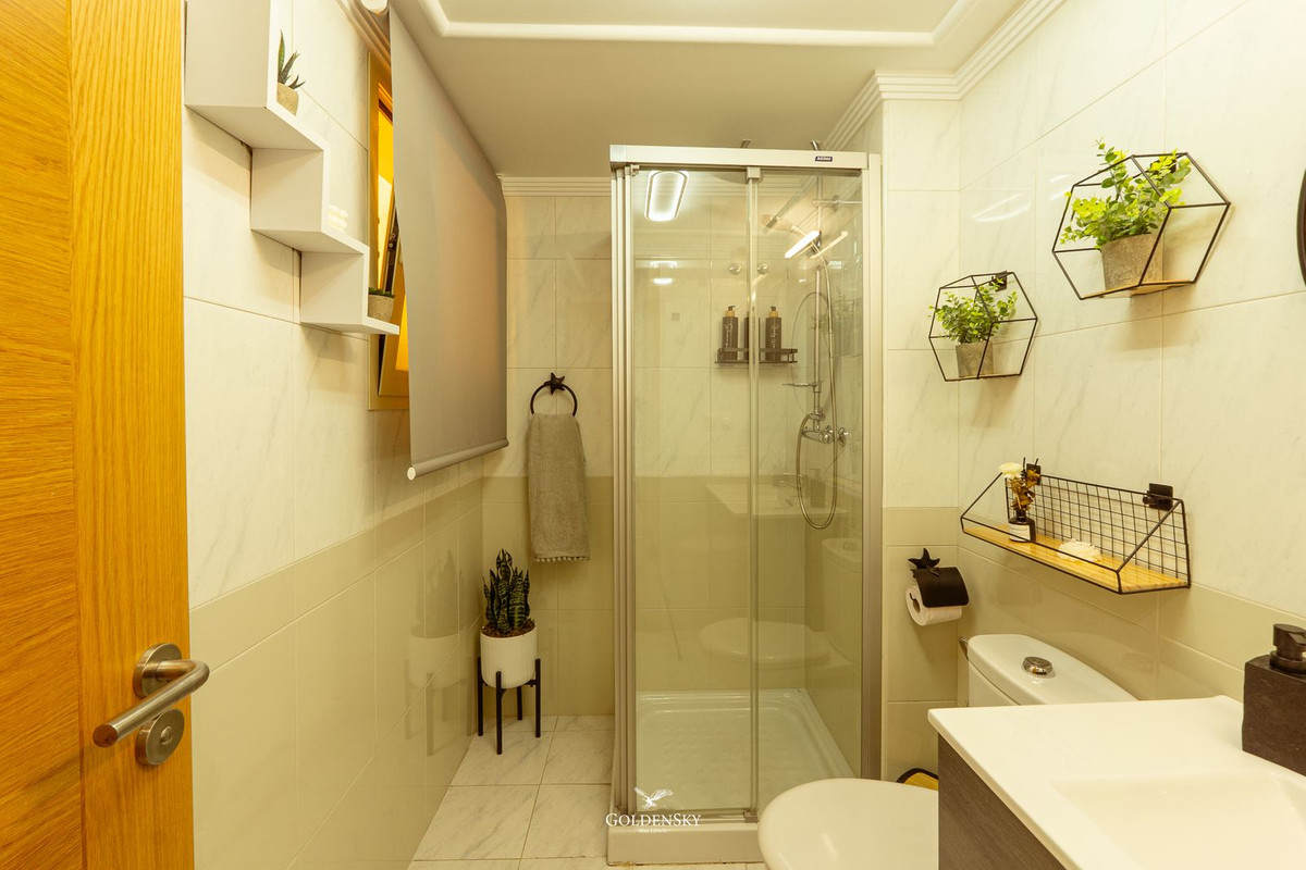 Se vende Apartamento Planta Baja de 3 dormitorios en Costa Del Sol, Málaga, España