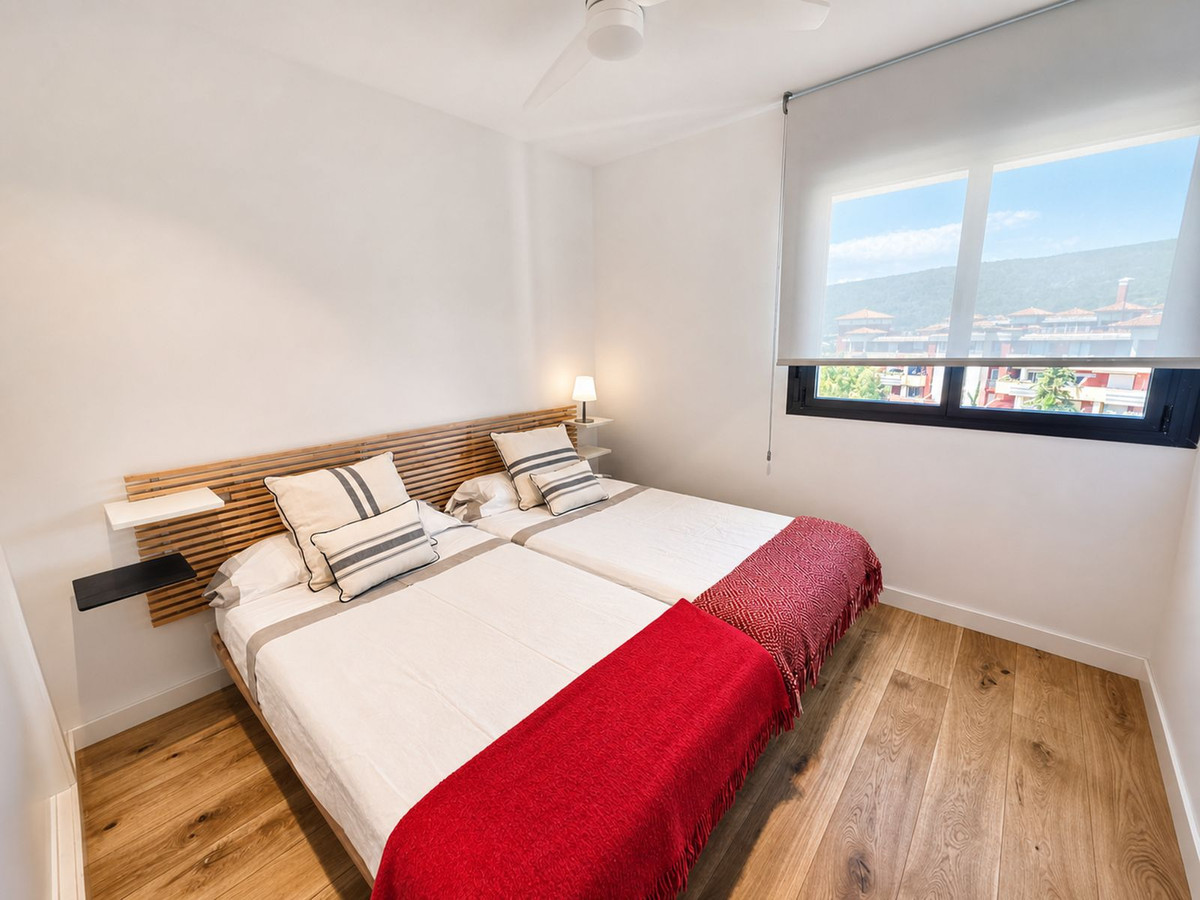 Se vende Ático Dúplex de 3 dormitorios en Costa Del Sol, Cadiz, España