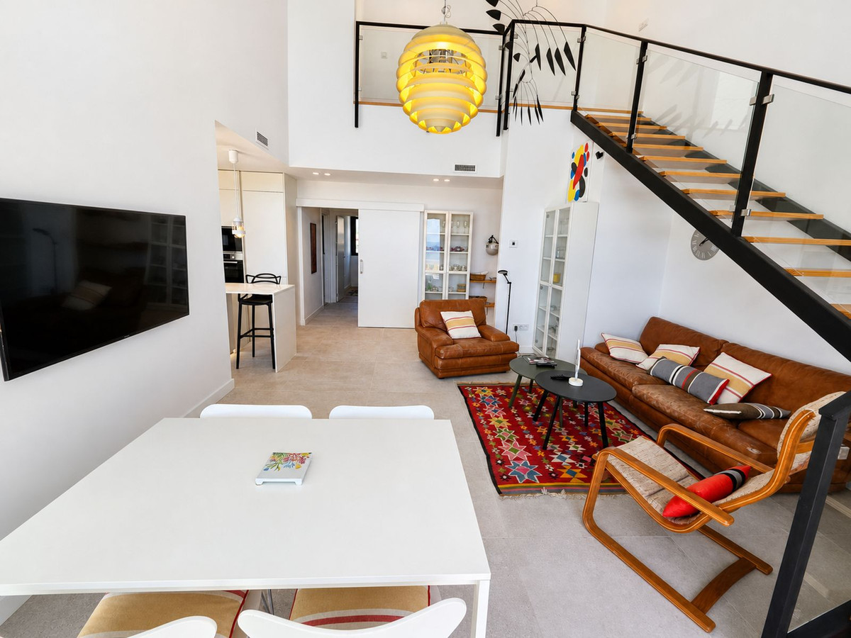 Se vende Ático Dúplex de 3 dormitorios en Costa Del Sol, Cadiz, España