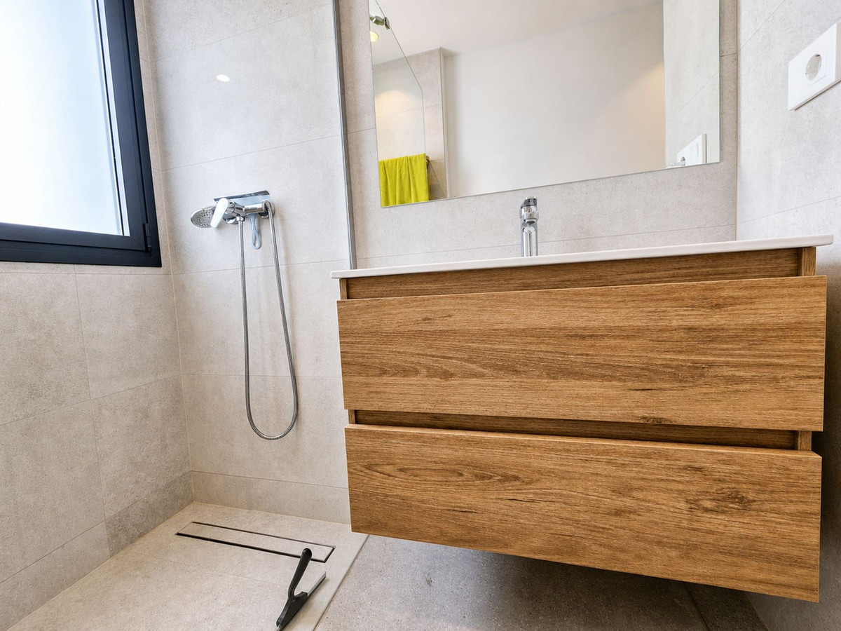 Se vende Ático Dúplex de 3 dormitorios en Costa Del Sol, Cadiz, España