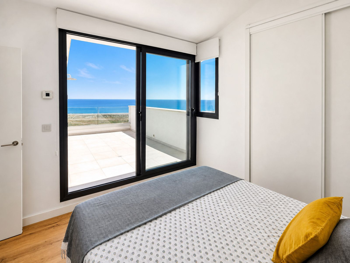 Se vende Ático Dúplex de 3 dormitorios en Costa Del Sol, Cadiz, España