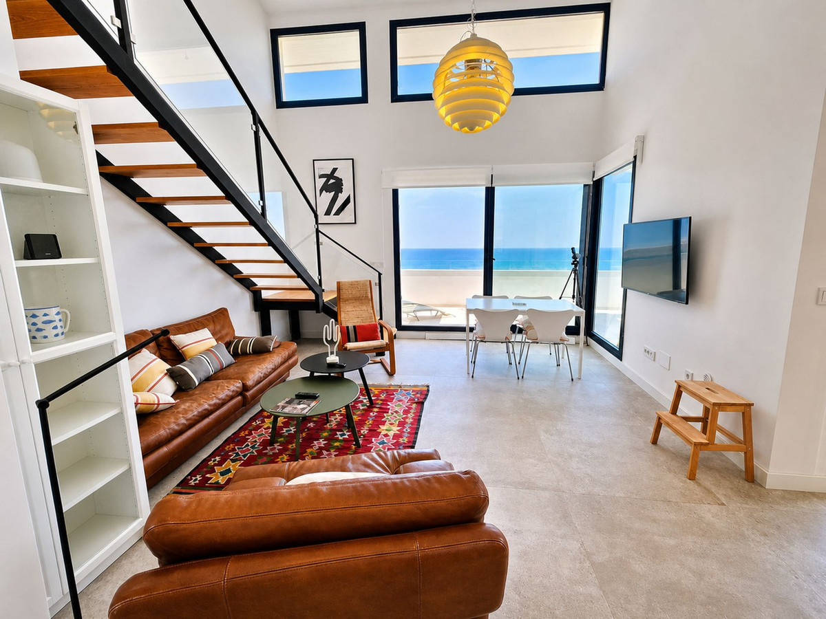 Se vende Ático Dúplex de 3 dormitorios en Costa Del Sol, Cadiz, España