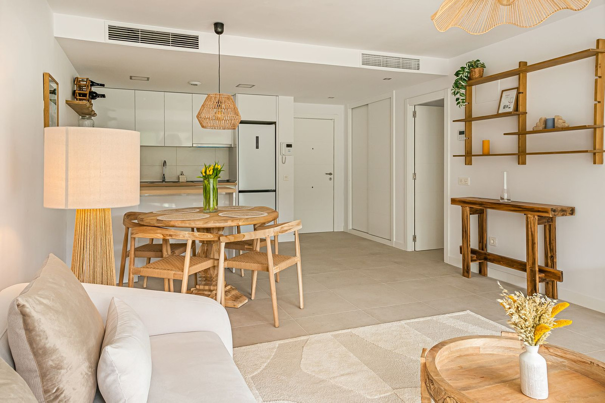 2 Bed Apartment for sale in Mijas Costa Costa Del Sol, Málaga, Spain