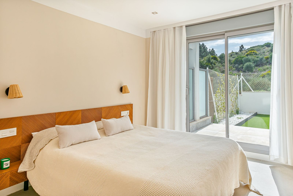 2 Bed Apartment for sale in Mijas Costa Costa Del Sol, Málaga, Spain