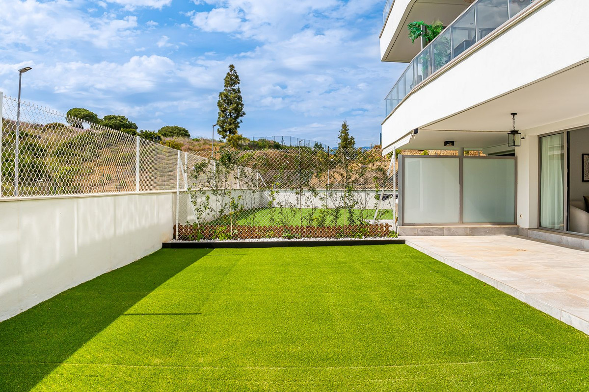 2 Bed Apartment for sale in Mijas Costa Costa Del Sol, Málaga, Spain