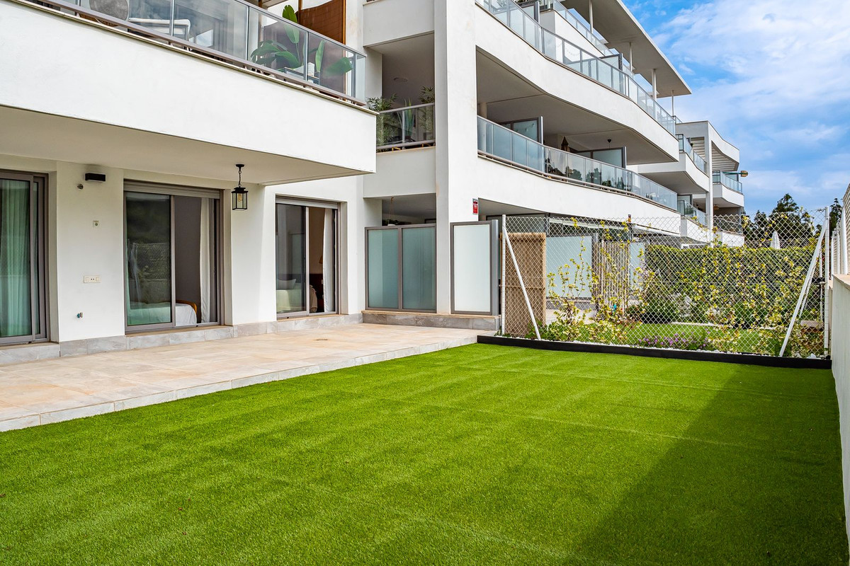 2 Bed Apartment for sale in Mijas Costa Costa Del Sol, Málaga, Spain