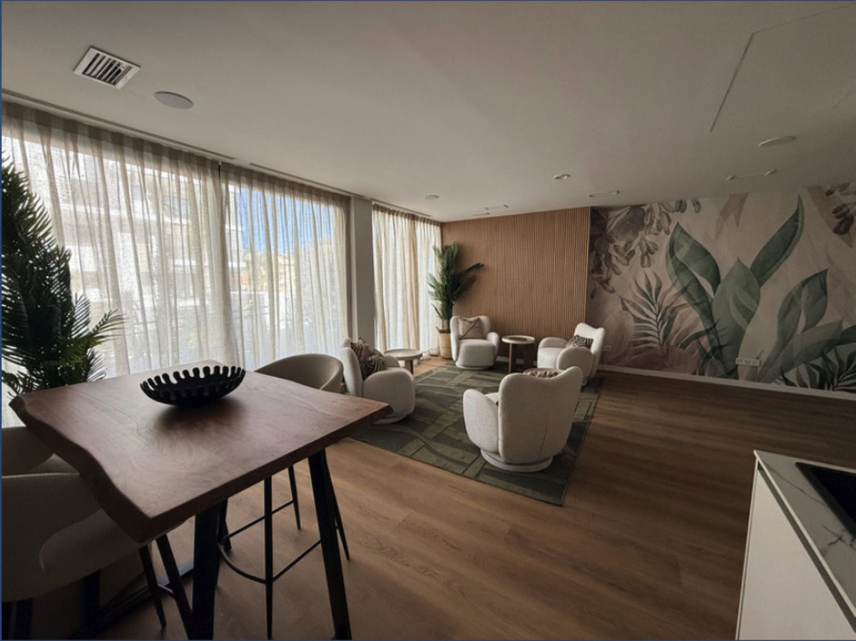 3 Bed Apartment for sale in Estepona Costa Del Sol, Málaga, Spain