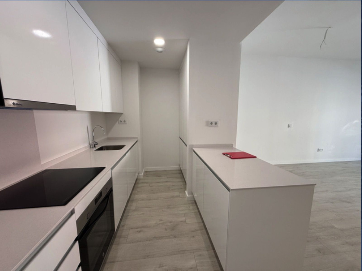 2 Bed Apartment for sale in Estepona Costa Del Sol, Málaga, Spain