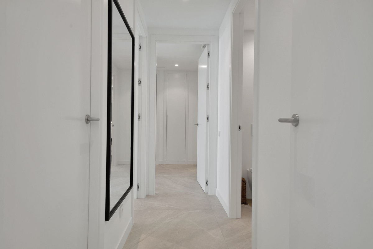 Se vende Apartamento Planta Baja de 2 dormitorios en Costa Del Sol, Málaga, España