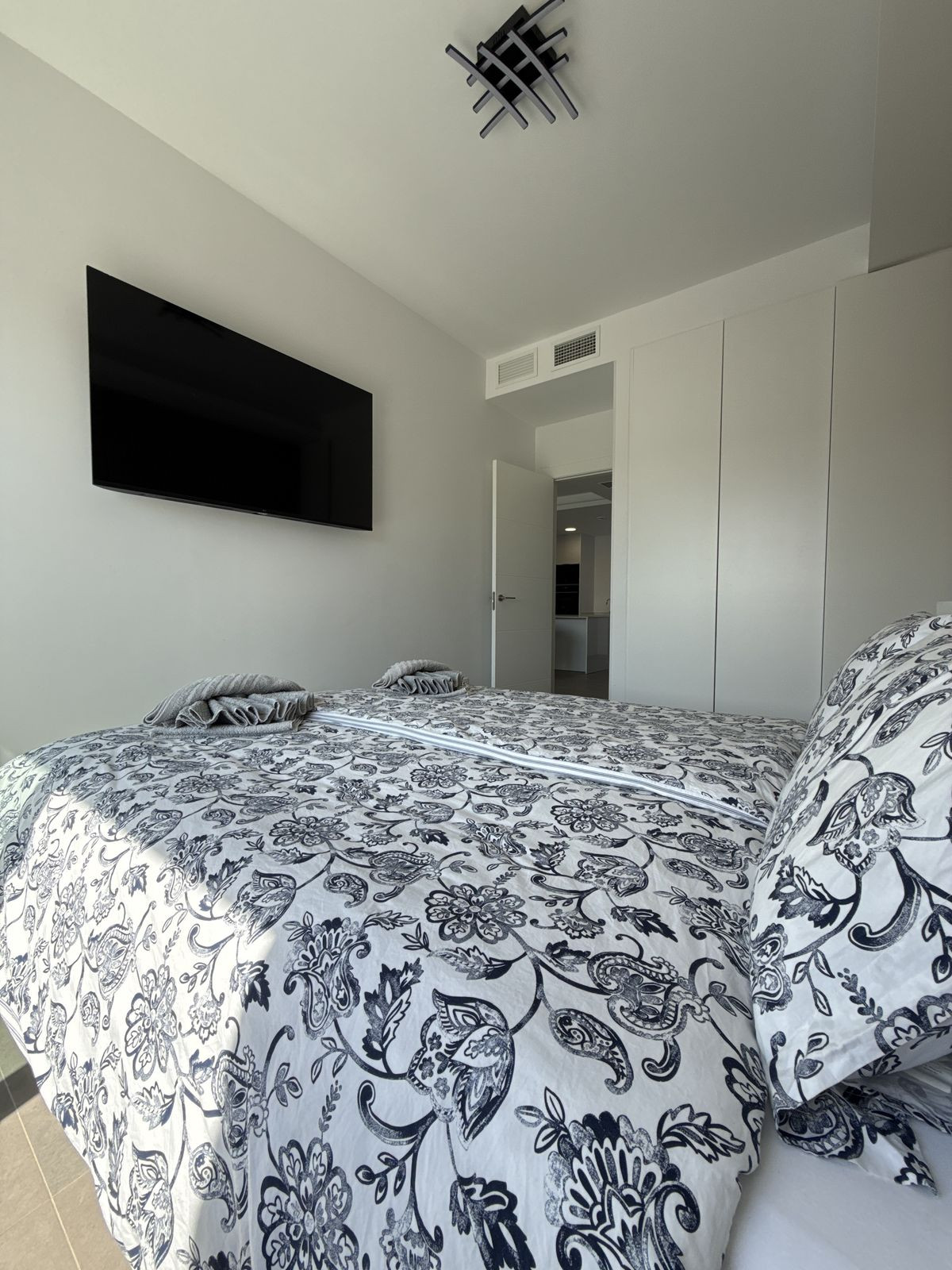Se vende Villa - Chalet de 3 dormitorios en Costa Blanca, Alicante, España