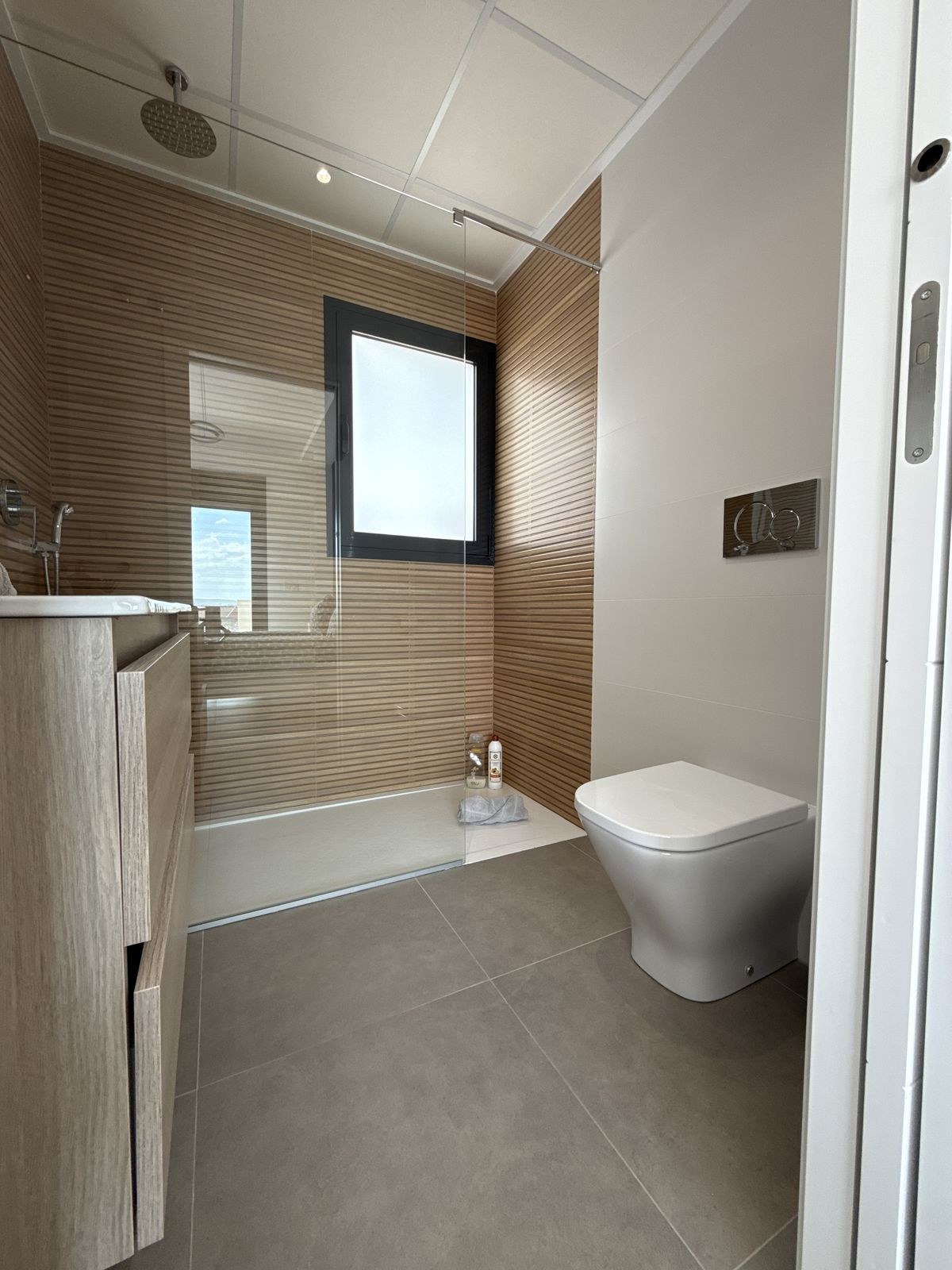 Se vende Villa - Chalet de 3 dormitorios en Costa Blanca, Alicante, España