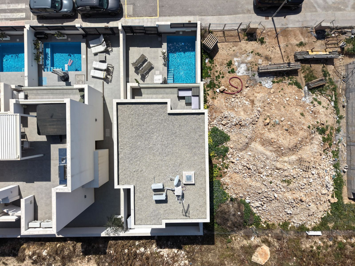 Se vende Villa - Chalet de 3 dormitorios en Costa Blanca, Alicante, España