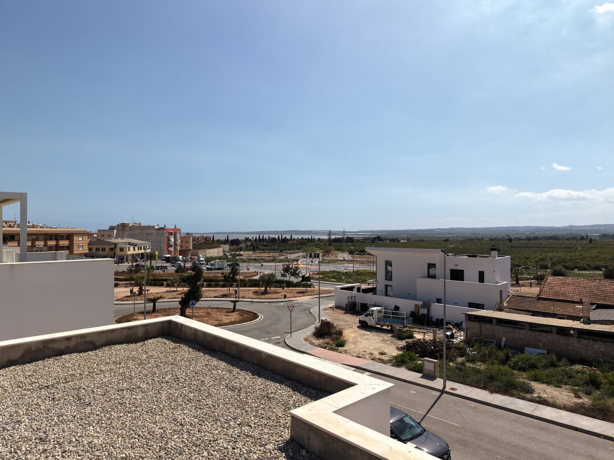 Se vende Villa - Chalet de 3 dormitorios en Costa Blanca, Alicante, España