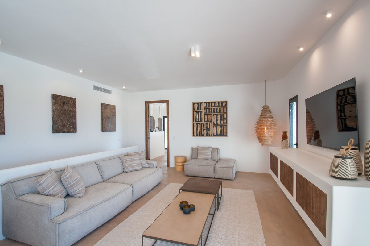 4 Bed Townhouse for sale in Benissa Costa Blanca, Alicante, Spain