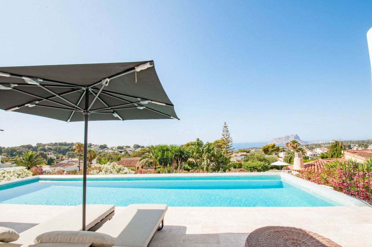 4 Bed Townhouse for sale in Benissa Costa Blanca, Alicante, Spain