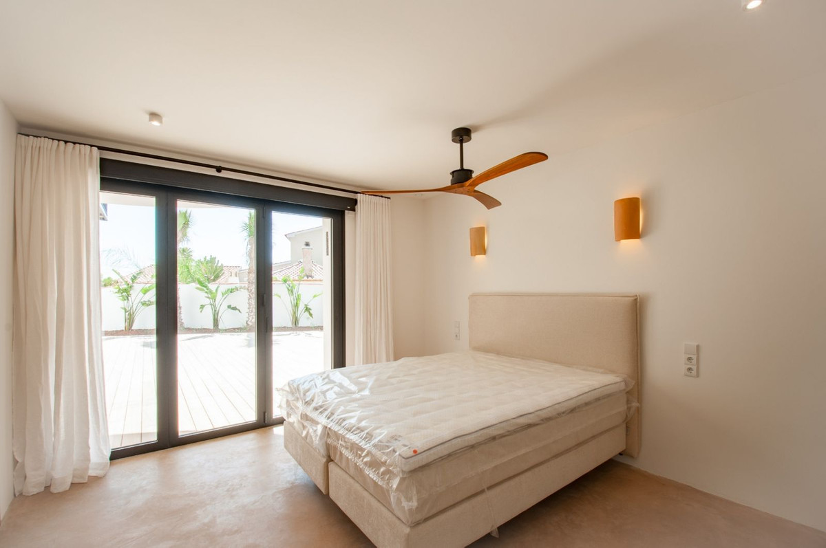 4 Bed Townhouse for sale in Benissa Costa Blanca, Alicante, Spain