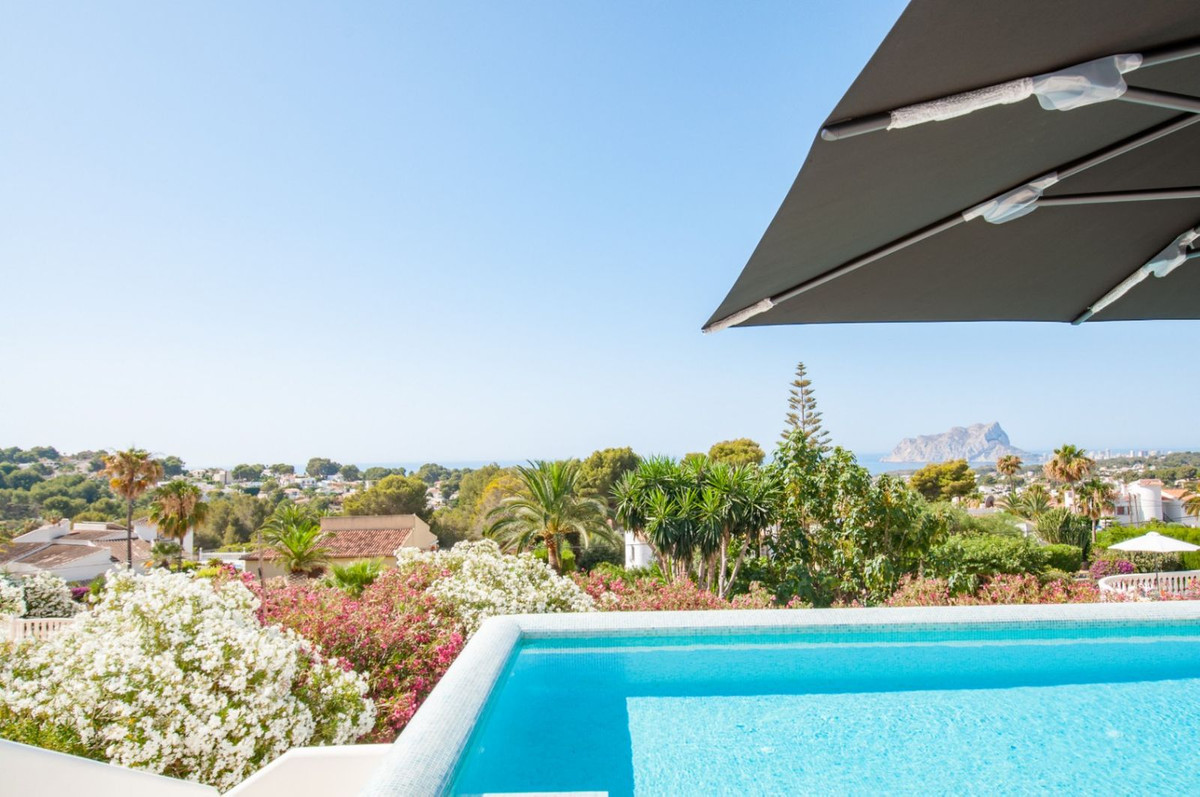 4 Bed Townhouse for sale in Benissa Costa Blanca, Alicante, Spain