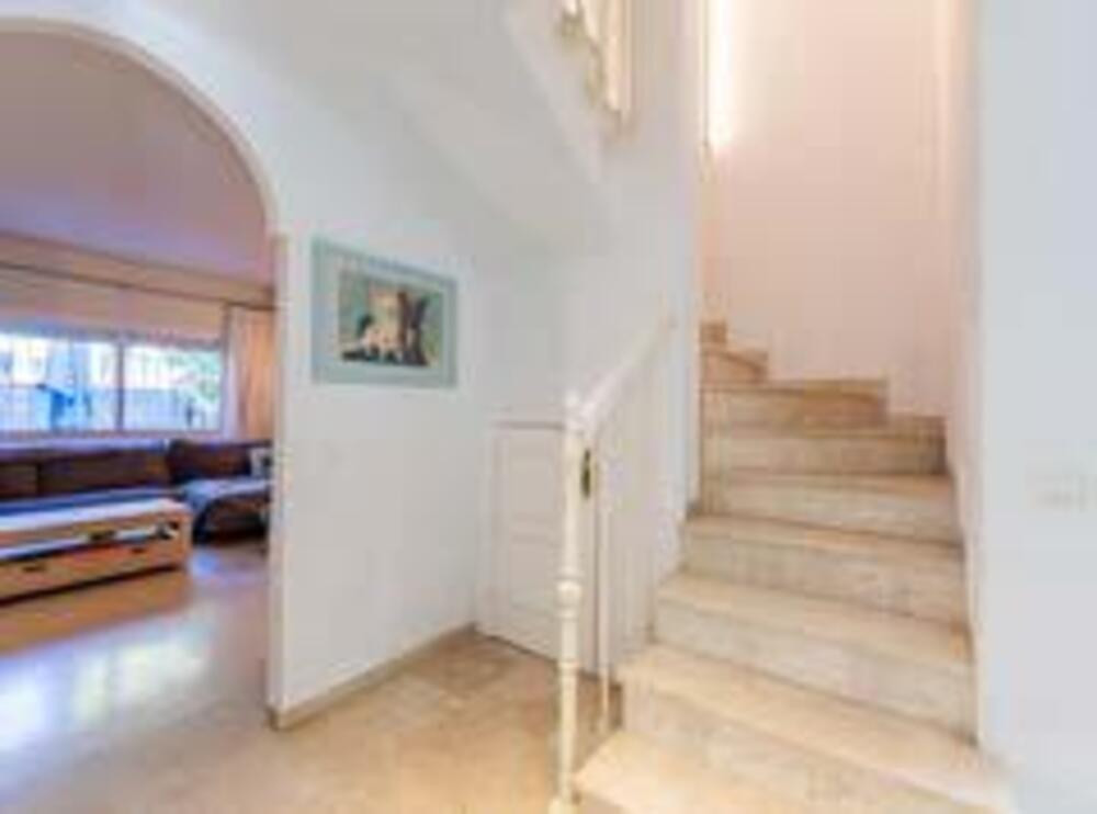 5 Bed Townhouse for sale in San Pedro De Alcántara Costa Del Sol, Málaga, Spain