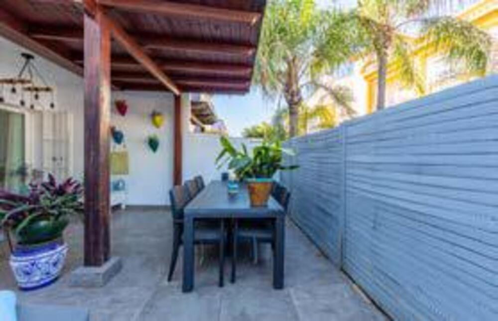 5 Bed Townhouse for sale in San Pedro De Alcántara Costa Del Sol, Málaga, Spain